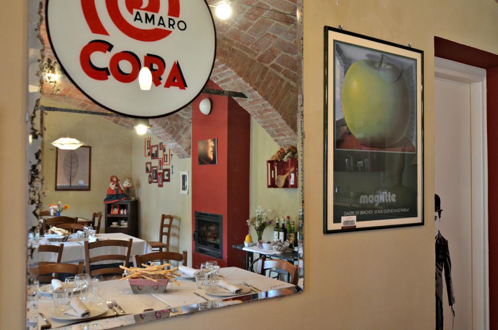 Cascina Il Convivio Vendégház Diano dʼAlba Kültér fotó
