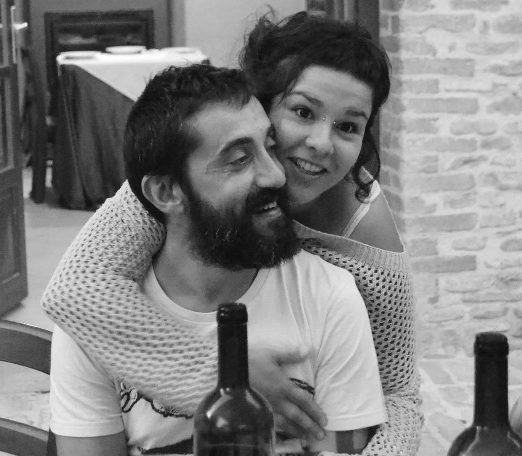 Cascina Il Convivio Vendégház Diano dʼAlba Kültér fotó